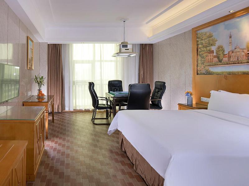 Vienna Hotel Hainan Oriental Avenue Dongfang Extérieur photo